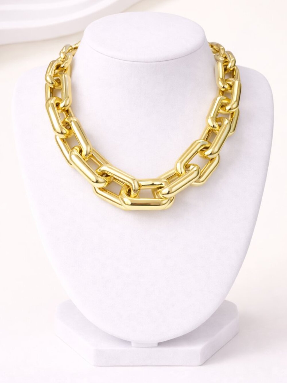 GOLD TONE LIVE SHOW PAPERCLIP NECKLACE